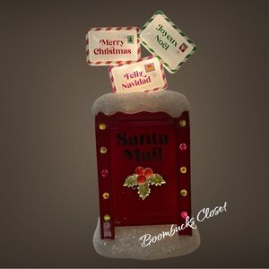 NEW Letters to Santa Wall plug Bath and Body Works. Red mailbox. Christmas